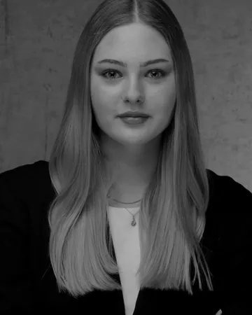Porträt von Angelina Csar